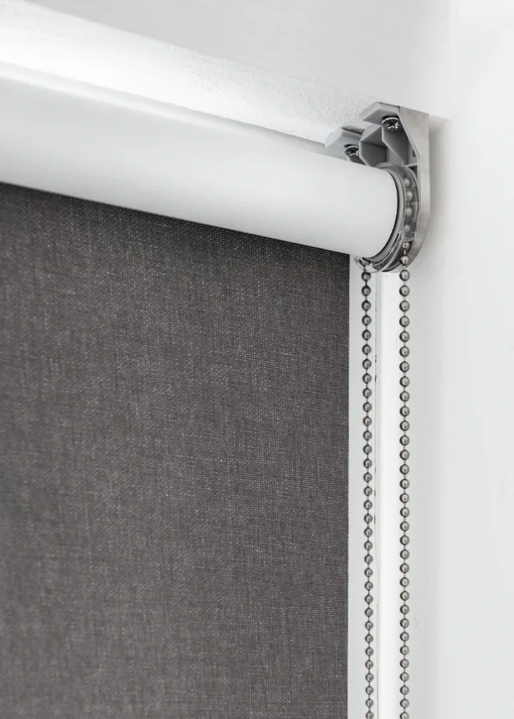 Harga Roller Blind Kantor Terbaru 2025 | Tips Memilih